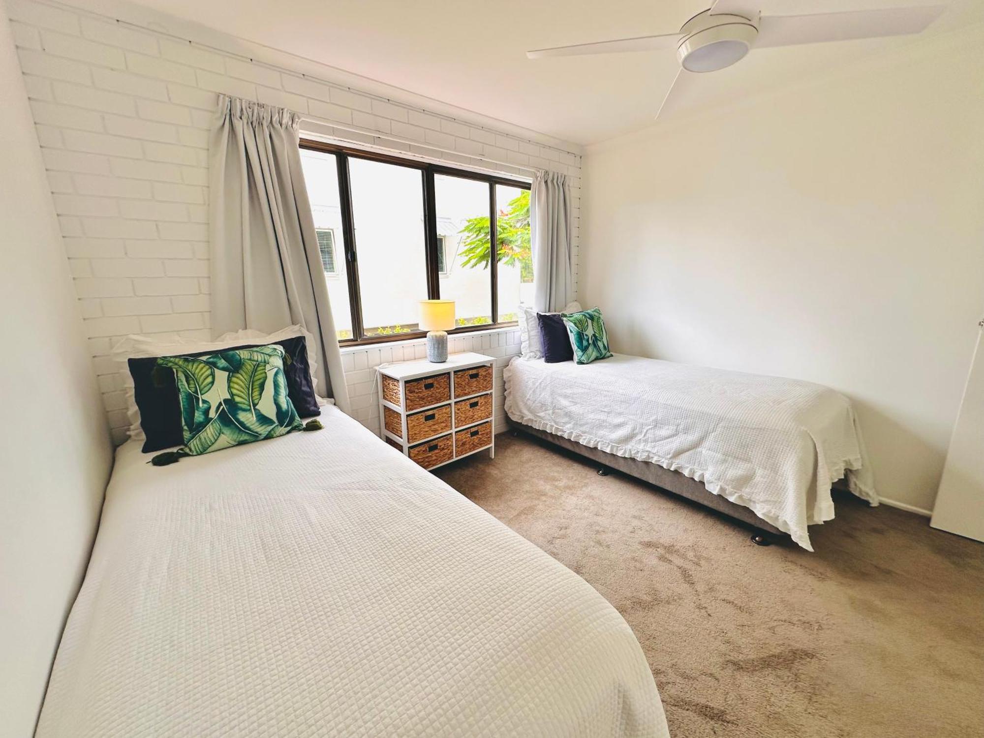 Illoura Holiday Apartment Three Bedroom Noosa River View Нусавиль Экстерьер фото